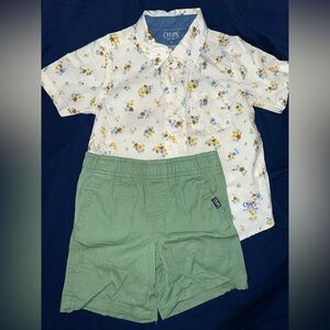 Chaps White Floral Shirt with Blue Accents